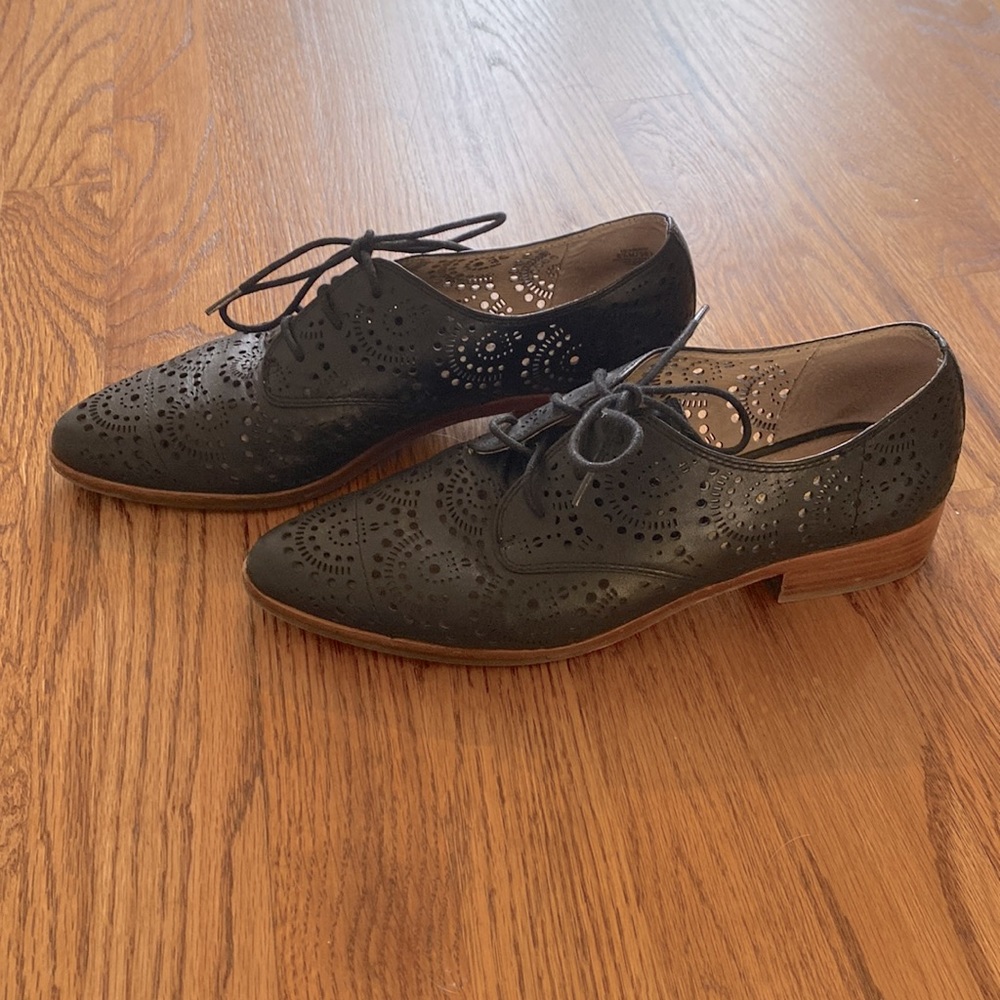 Black women’s laser cut brogue shoes- Nordstrom